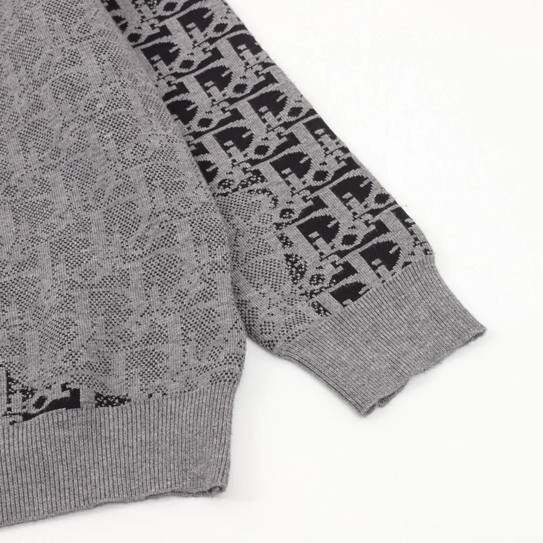 【DIOR 公式旗艦店】ディオール  セーター好評に付き再入荷！250108