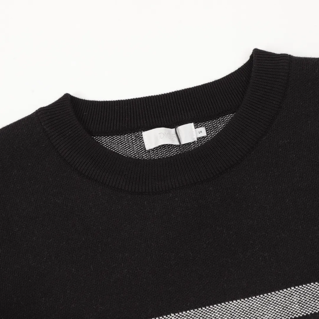 【DIOR 公式旗艦店】ディオール  セーター好評に付き再入荷！250108
