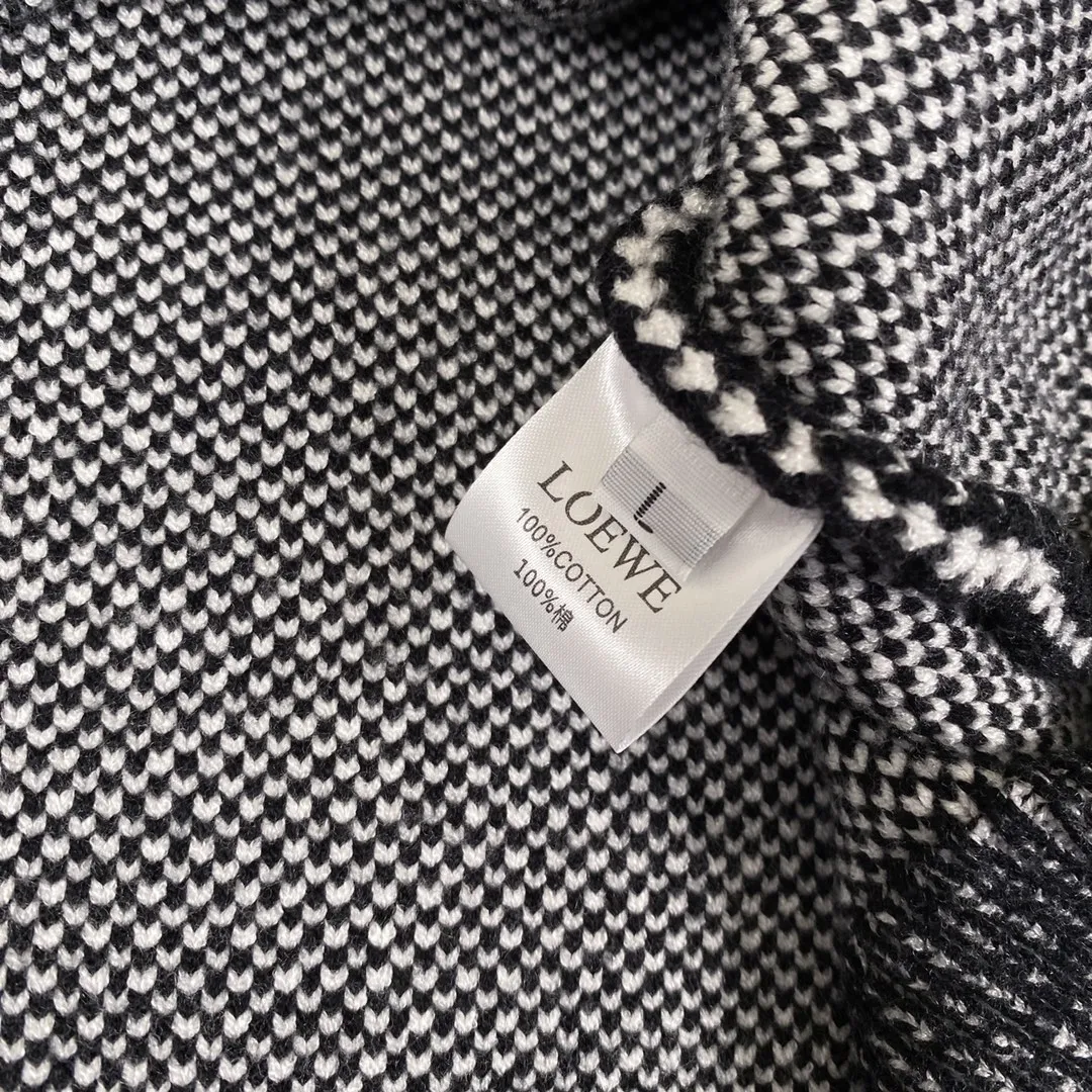 【LOEWE  公式旗艦店】ロエベ  セーター好評に付き再入荷！ 250109