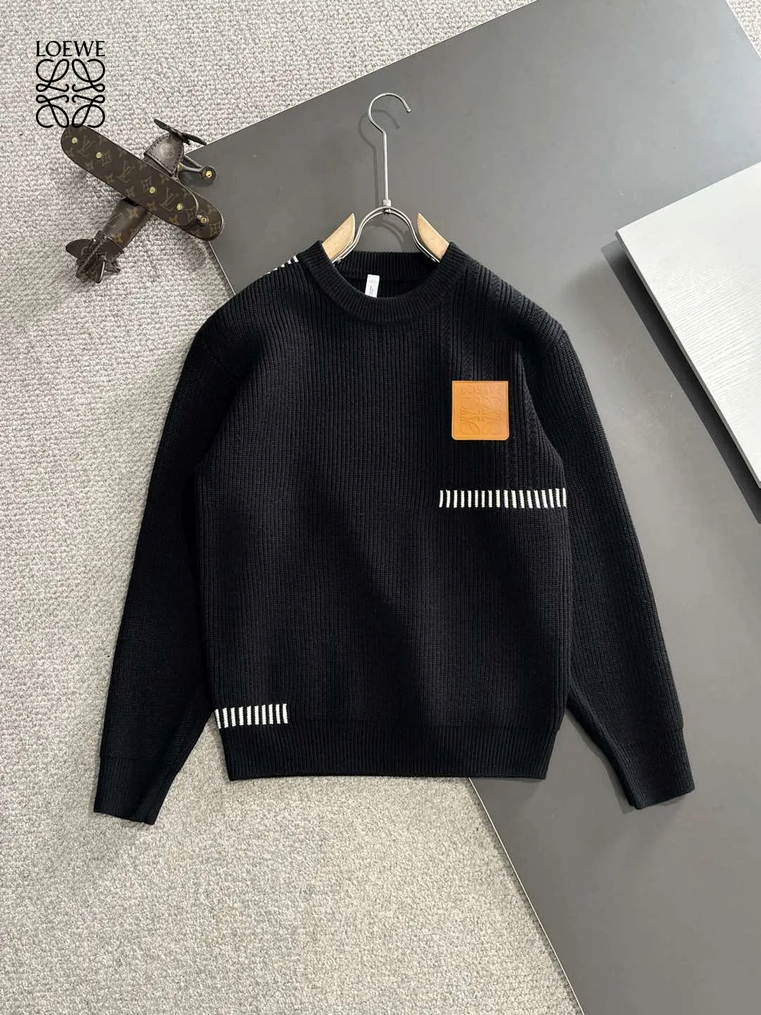 【LOEWE  公式旗艦店】ロエベ  セーター ご好評に付き再入荷！250109