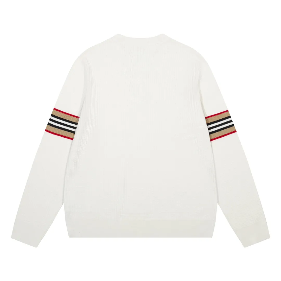 【BURBERRY 公式旗艦店】バーバリー  セーター好評に付き再入荷！241231