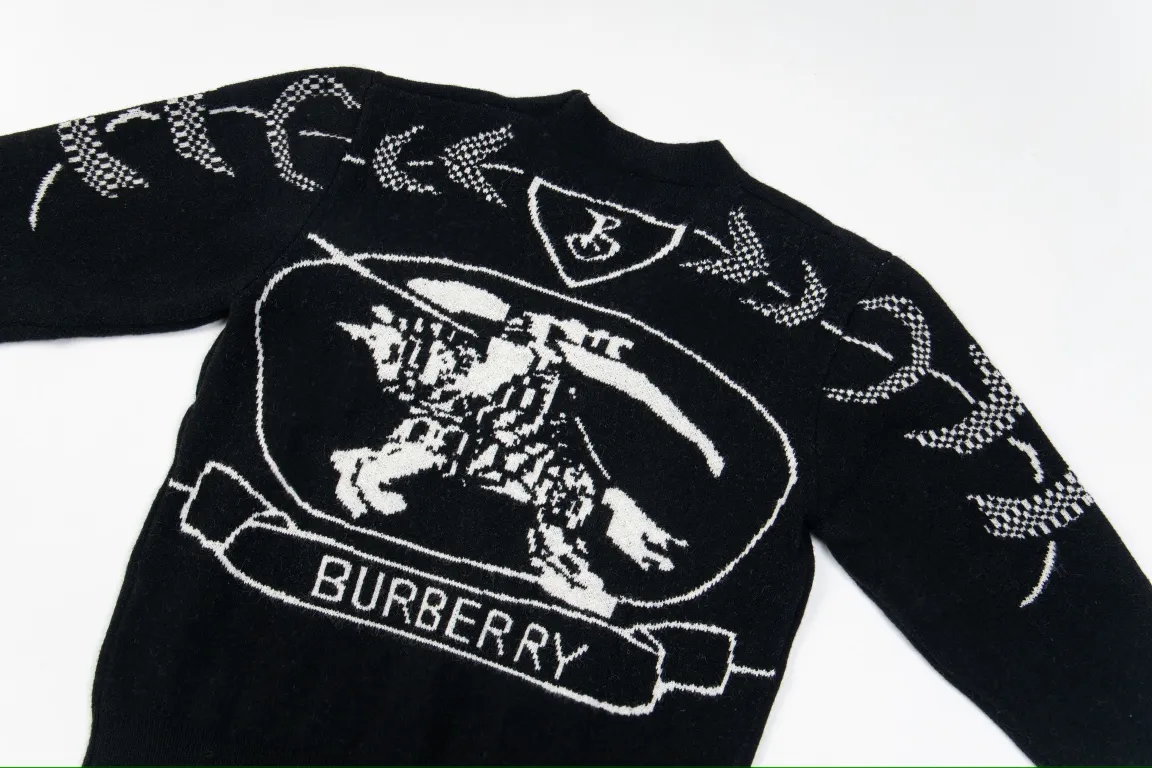 【BURBERRY 公式旗艦店】バーバリー  セーター好評に付き再入荷！241231