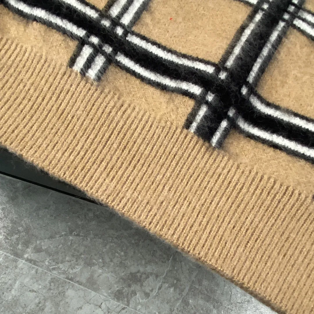 【BURBERRY 公式旗艦店】バーバリー  セーター好評に付き再入荷！241231