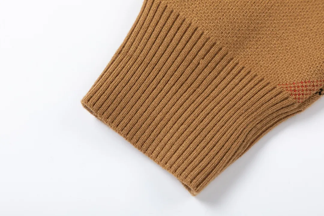 【BURBERRY  公式旗艦店】バーバリー  セーター好評に付き再入荷！ 241030