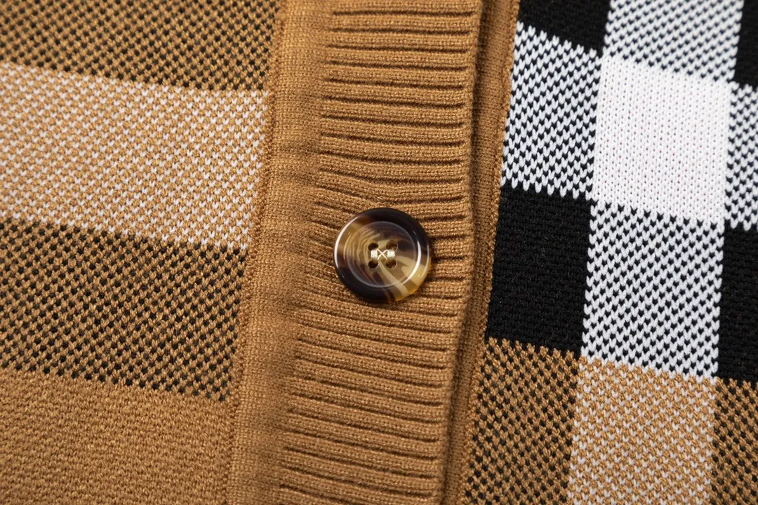 【BURBERRY  公式旗艦店】バーバリー  セーター好評に付き再入荷！ 241030