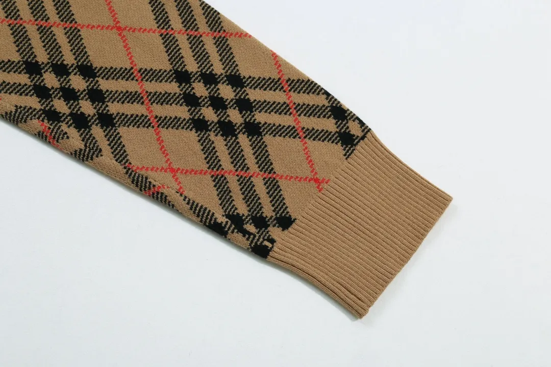 【BURBERRY  公式旗艦店】バーバリー   セーター好評に付き再入荷！ 241030