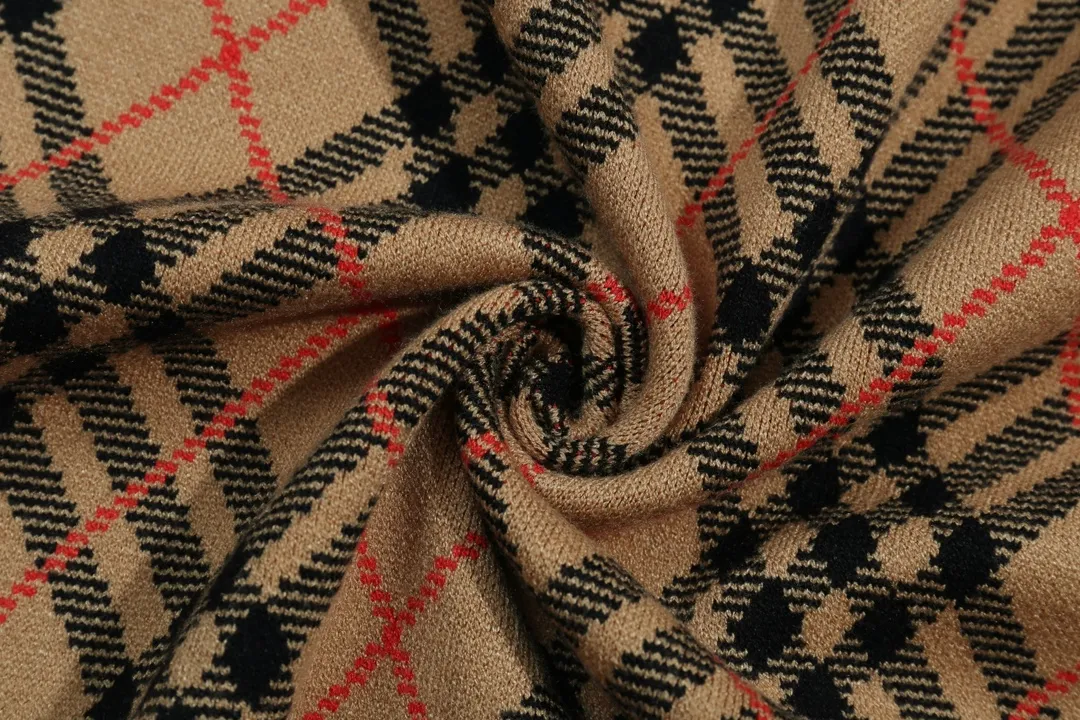 【BURBERRY  公式旗艦店】バーバリー   セーター好評に付き再入荷！ 241030