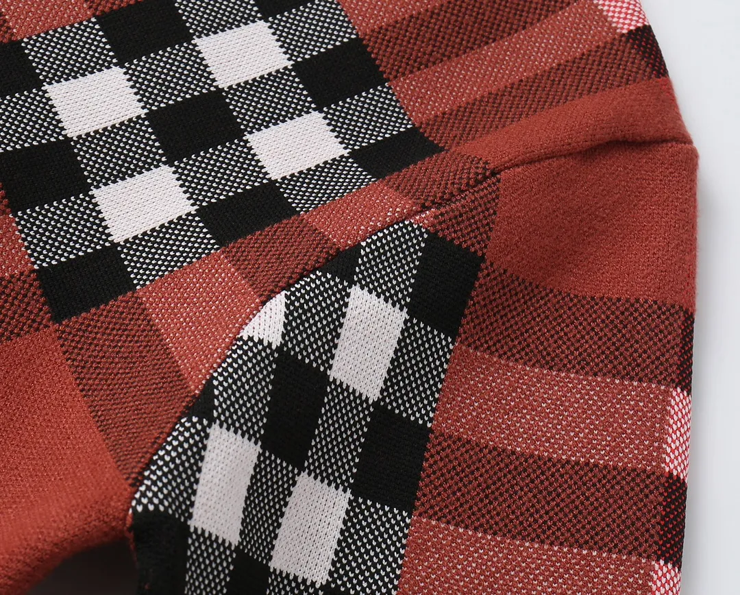 【BURBERRY 公式旗艦店】 バーバリー  セーター好評に付き再入荷！ 240930