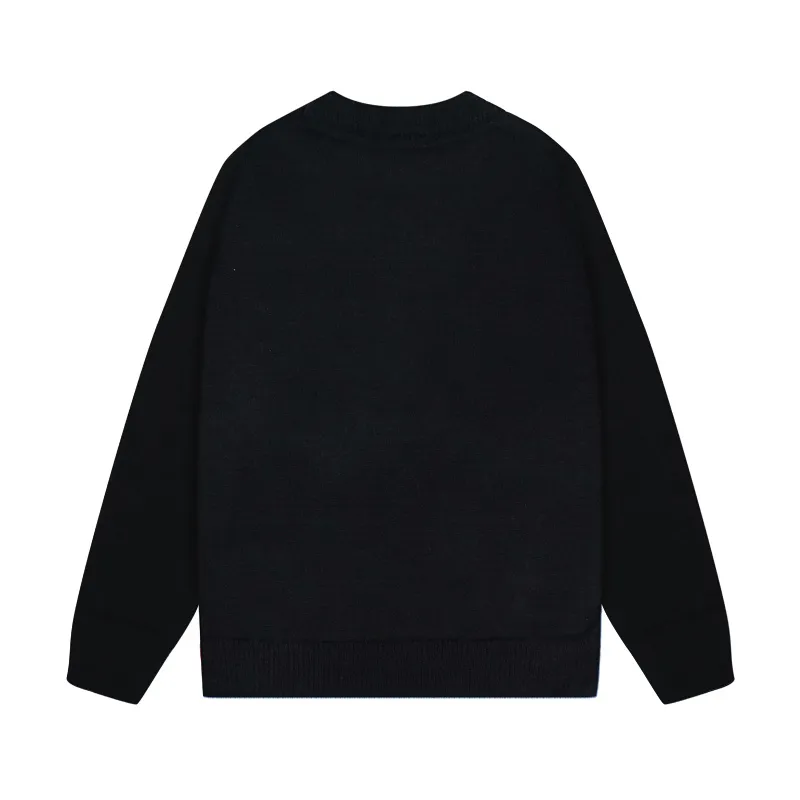 【FENDI 公式旗艦店】フェンディ セーター好評に付き再入荷！ 250109