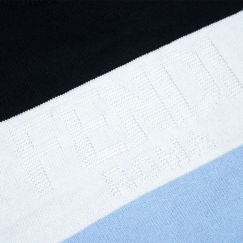 【FENDI 公式旗艦店】フェンディ セーター好評に付き再入荷！ 250109