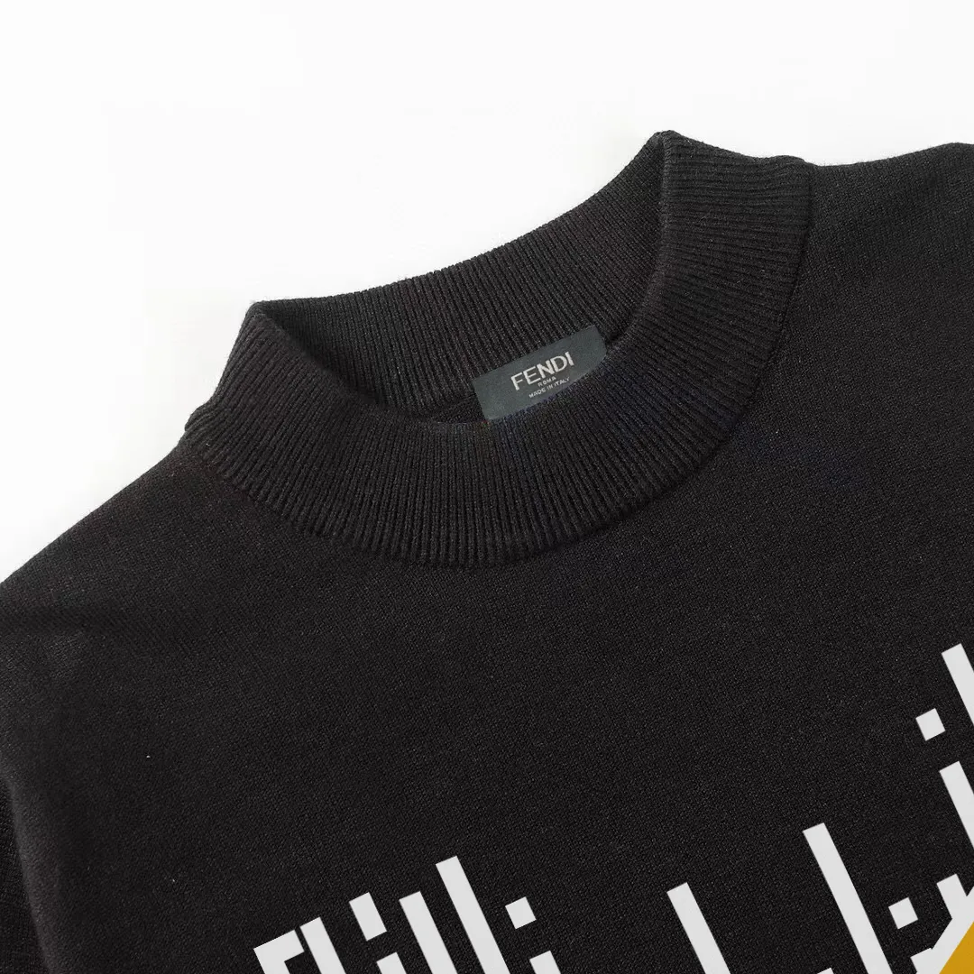【FENDI 公式旗艦店】フェンディ   セーター好評に付き再入荷！250109
