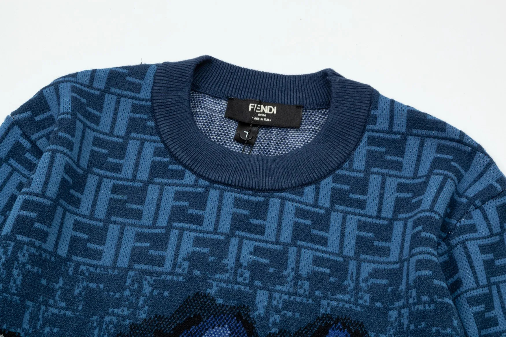 【FENDI 公式旗艦店】フェンディ   セーター好評に付き再入荷！ 240929