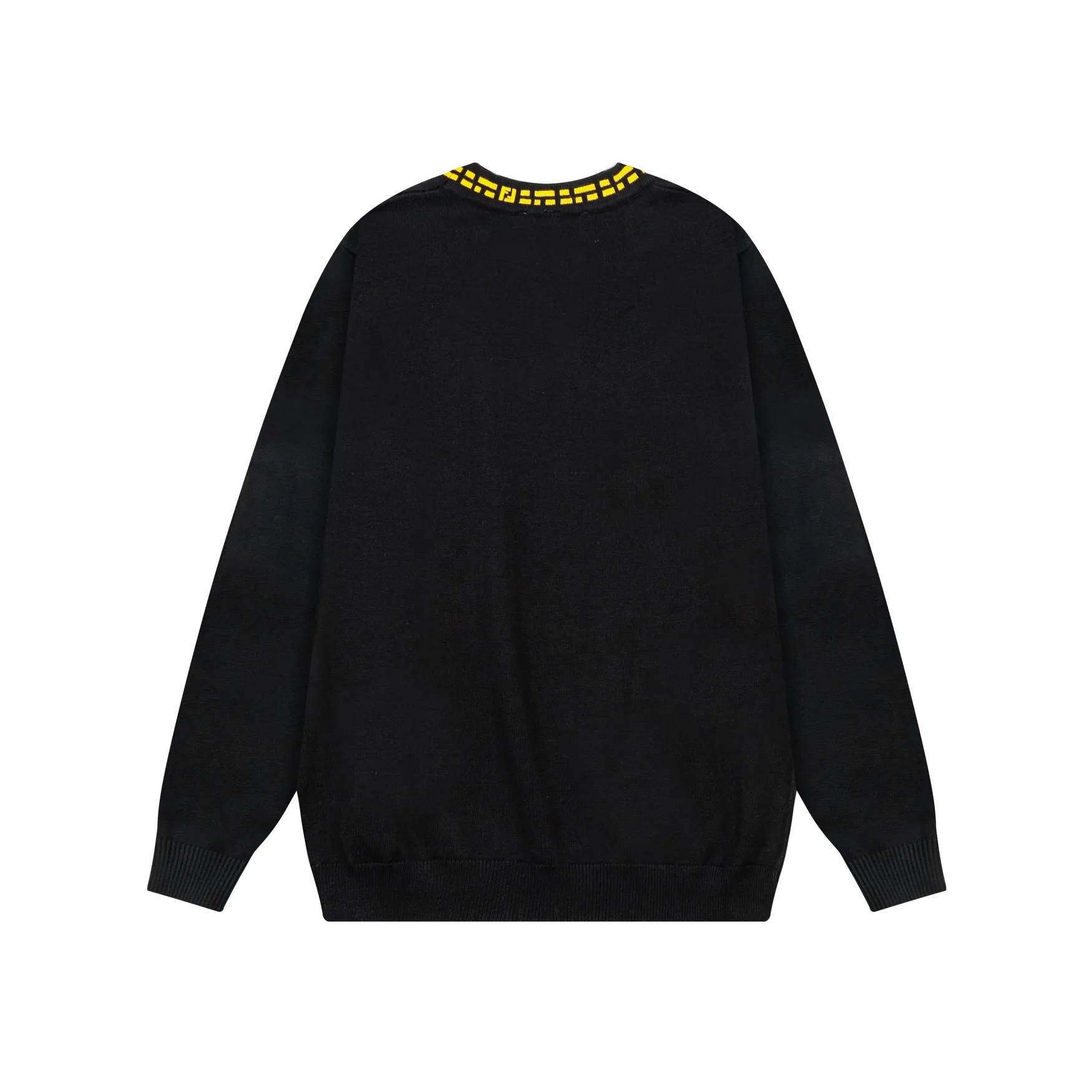【FENDI 公式旗艦店】フェンディ   セーター好評に付き再入荷！ 240929