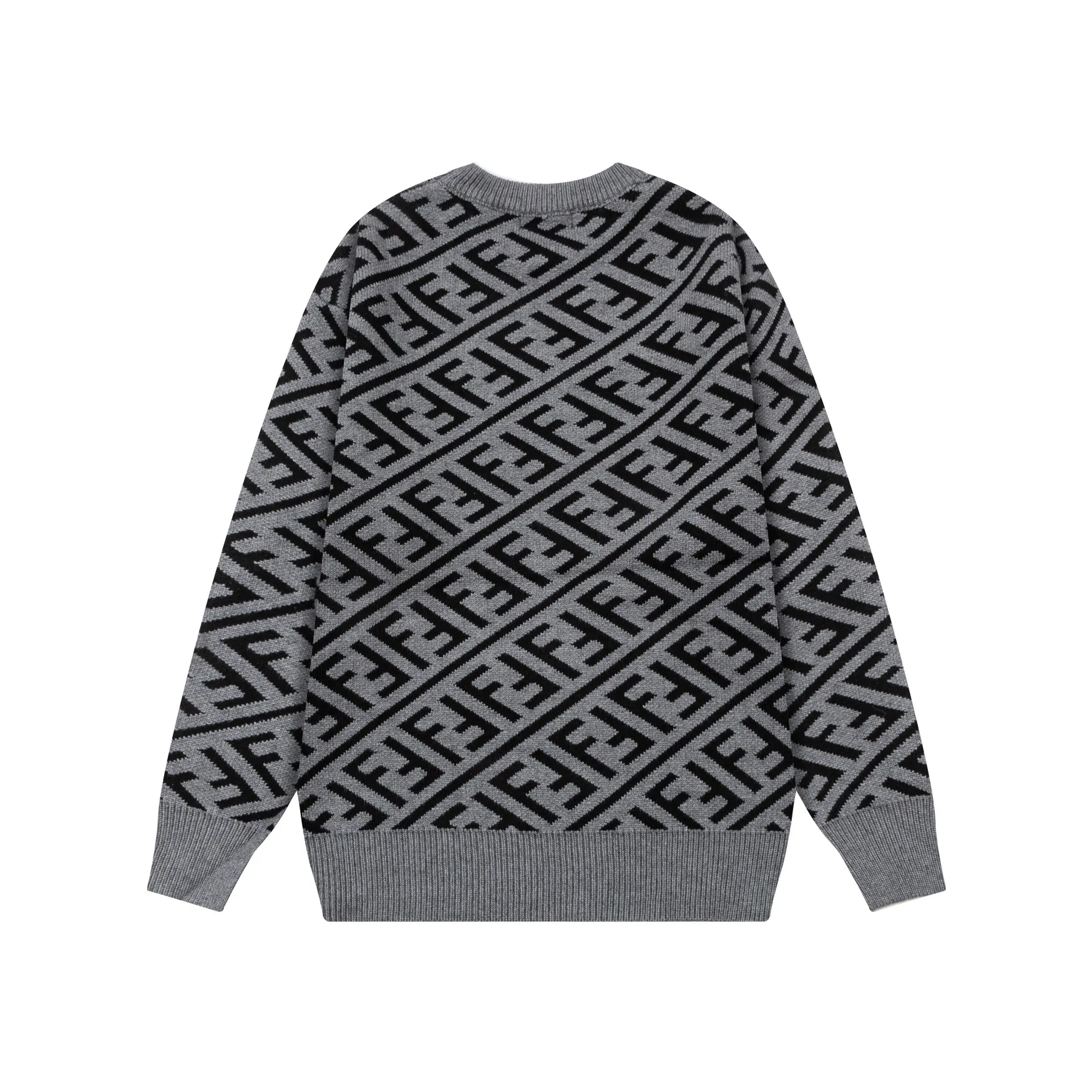 【FENDI 公式旗艦店】フェンディ   セーター好評に付き再入荷！ 240929