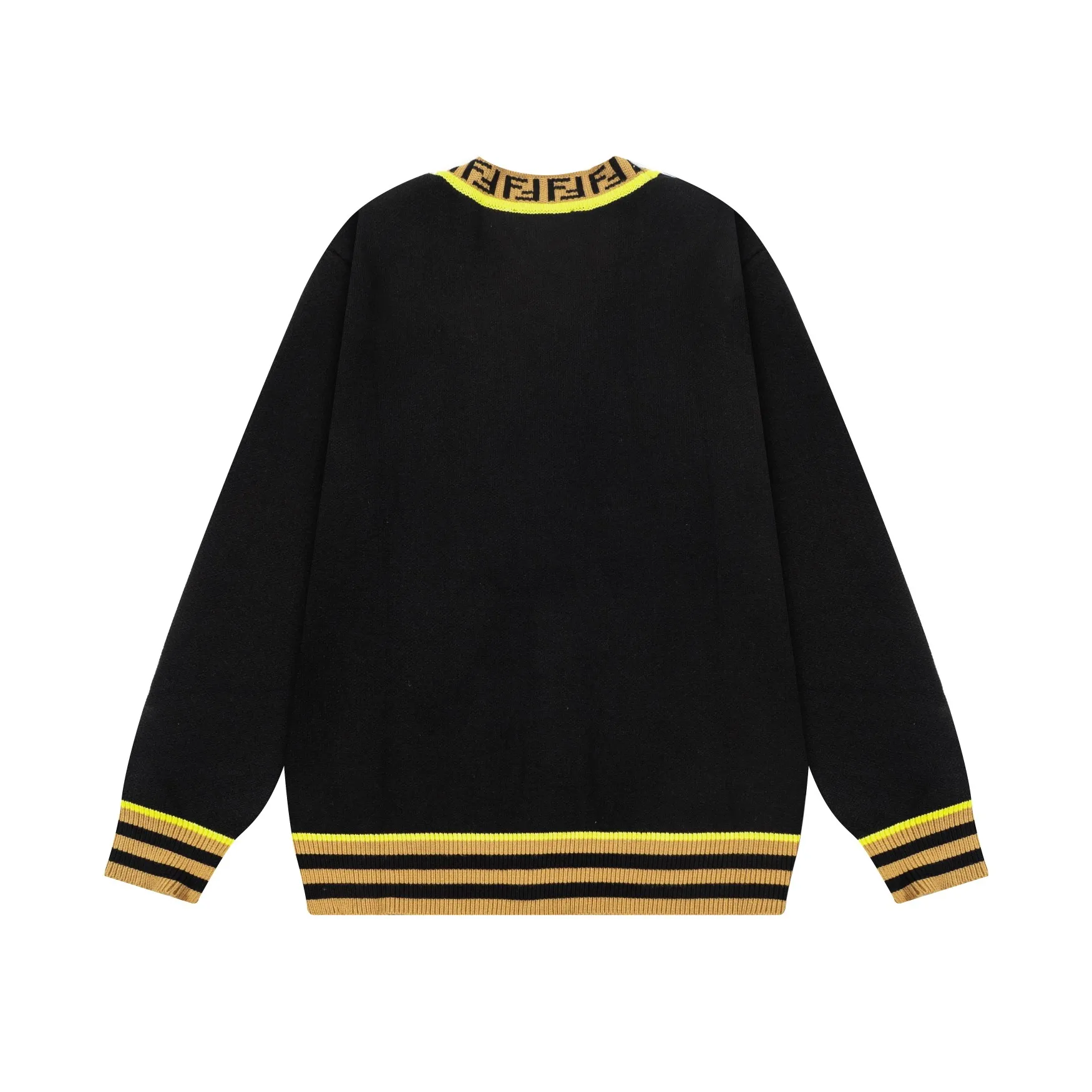 【FENDI 公式旗艦店】フェンディ   セーター好評に付き再入荷！ 240929
