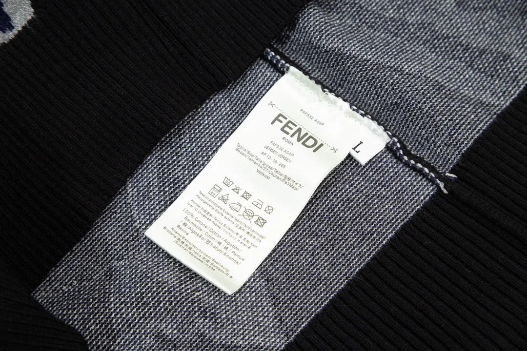 【FENDI 公式旗艦店】フェンディ   セーター好評に付き再入荷！ 240929