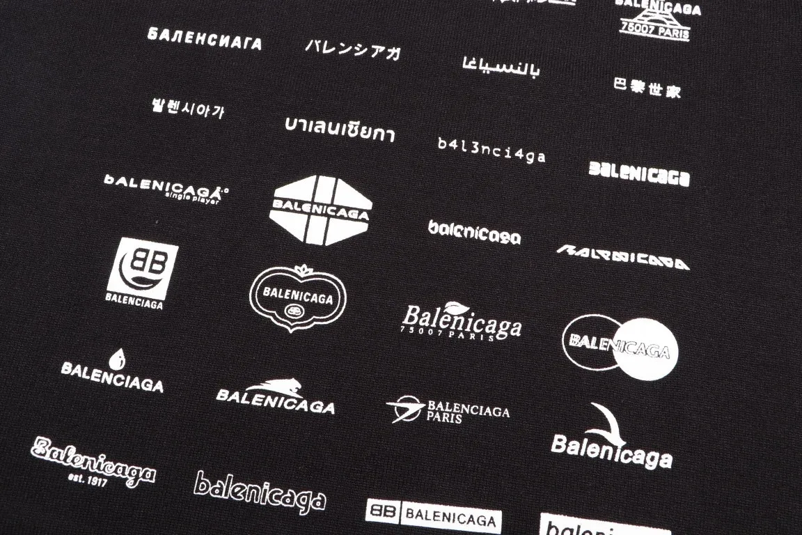 【BALENCIAGA  公式旗艦店】バレンシアガ   セーター好評に付き再入荷！ 241101