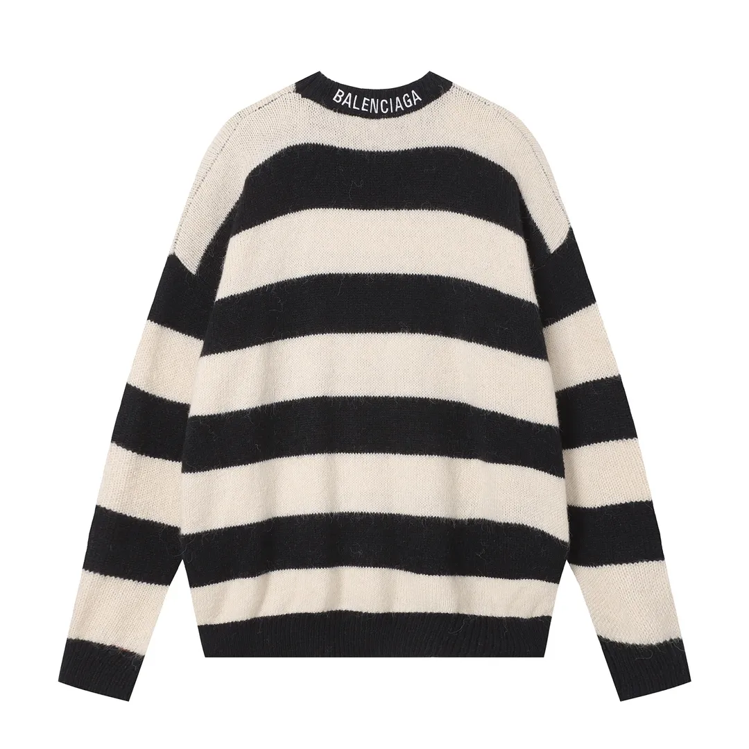 【BALENCIAGA  公式旗艦店】バレンシアガ   セーター好評に付き再入荷！ 241101