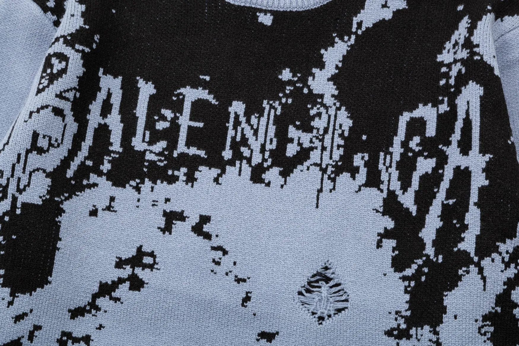 【BALENCIAGA   公式旗艦店】バレンシアガ  セーター好評に付き再入荷！ 240930