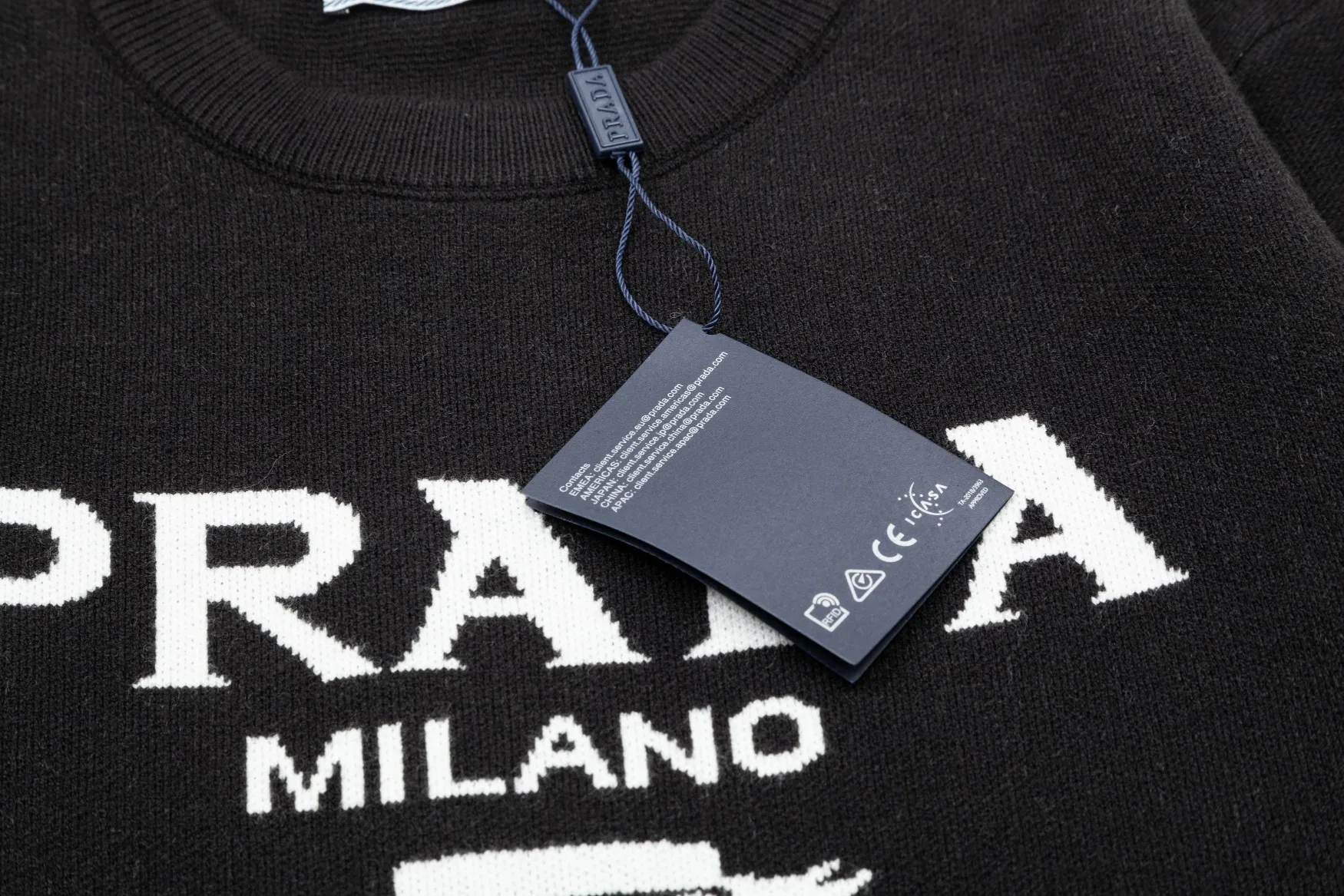 【PRADA 公式旗艦店】プラダ  セーター好評に付き再入荷！ 240930
