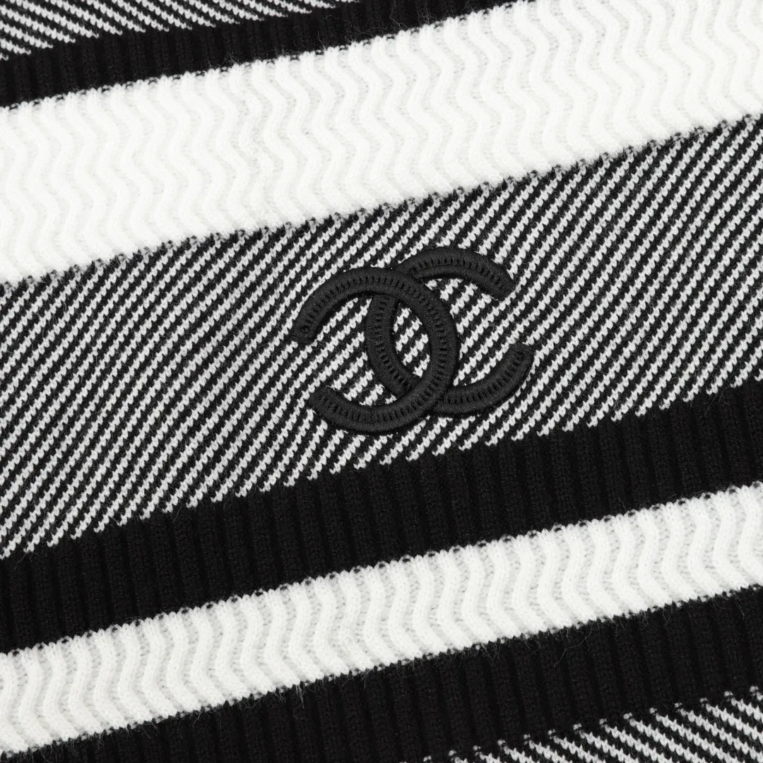 【CHANEL  公式旗艦店】シャネル  セーター好評に付き再入荷！ 241231
