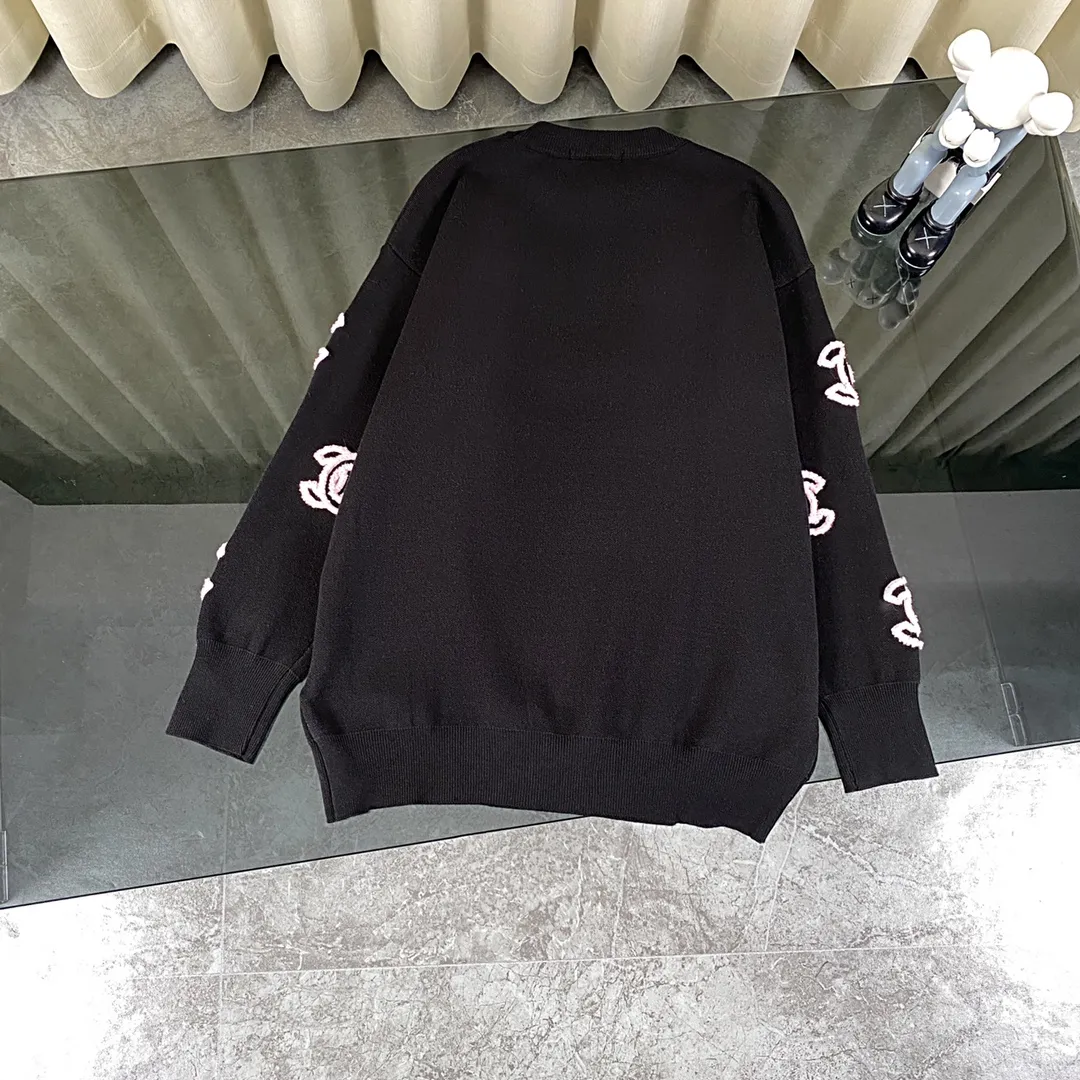 【CHANEL  公式旗艦店】シャネル  セーター好評に付き再入荷！ 241231