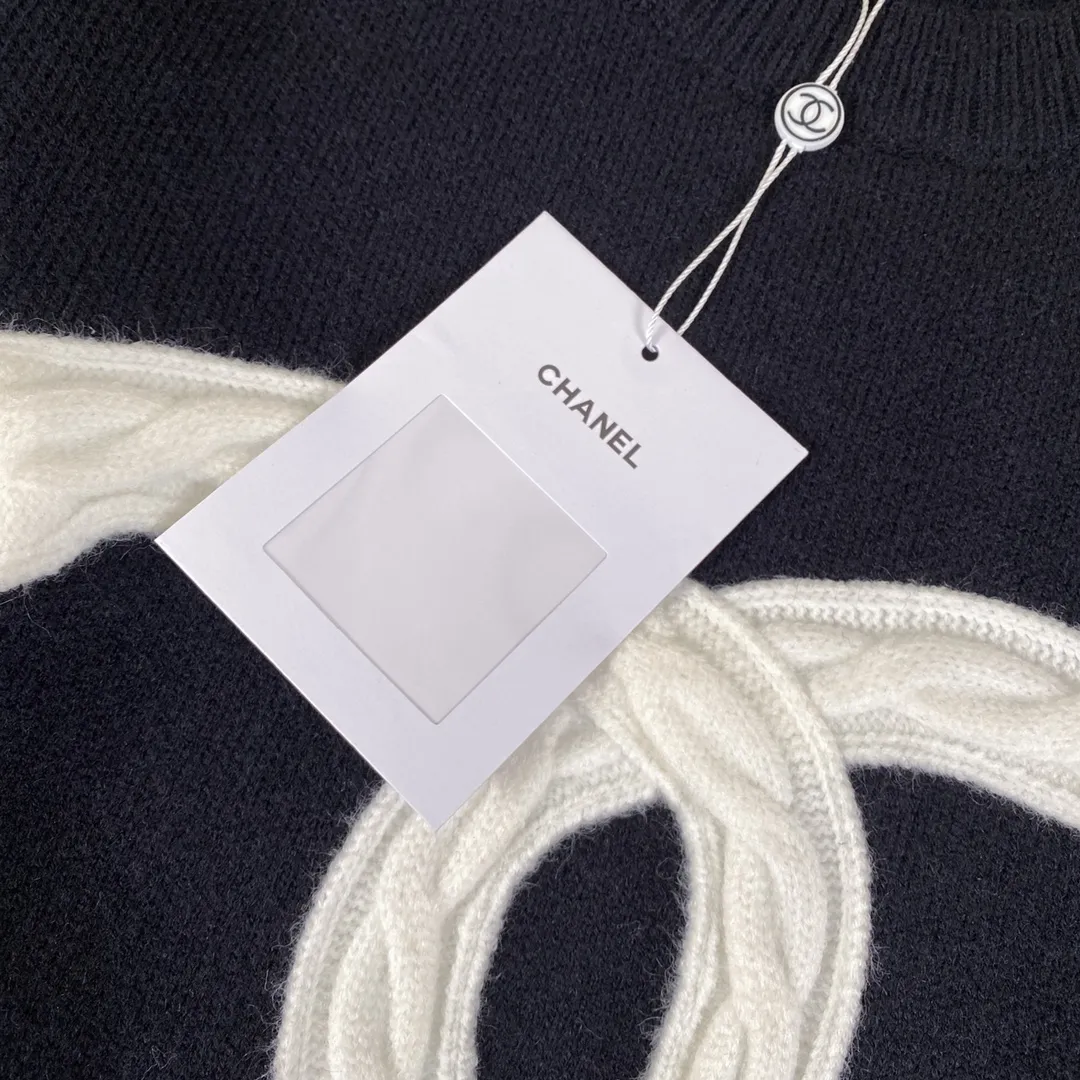 【CHANEL  公式旗艦店】シャネル  セーター好評に付き再入荷！ 241231
