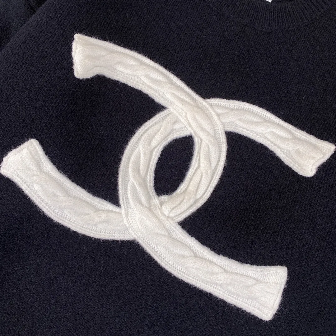 【CHANEL  公式旗艦店】シャネル  セーター好評に付き再入荷！ 241231