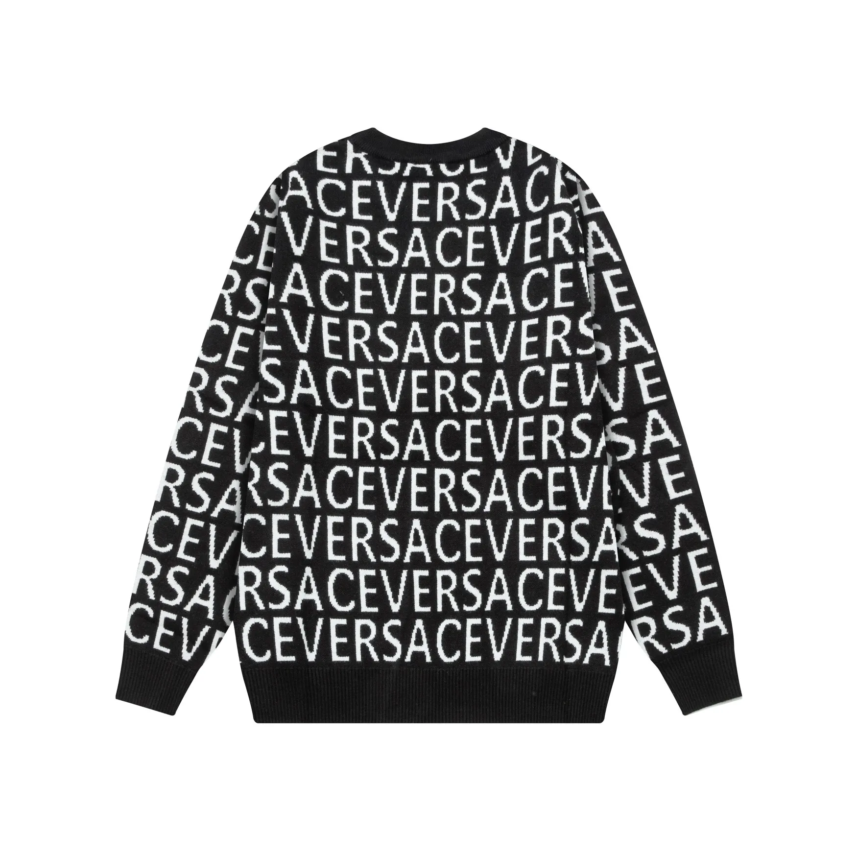 【VERSACE  公式旗艦店】ヴェルサーチ  セーター好評に付き再入荷！ 240930
