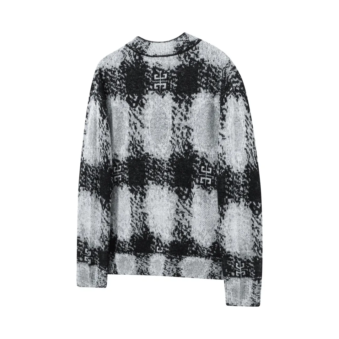 【GIVENCHY   公式旗艦店】ジバンシー  セーター好評に付き再入荷！ 241231