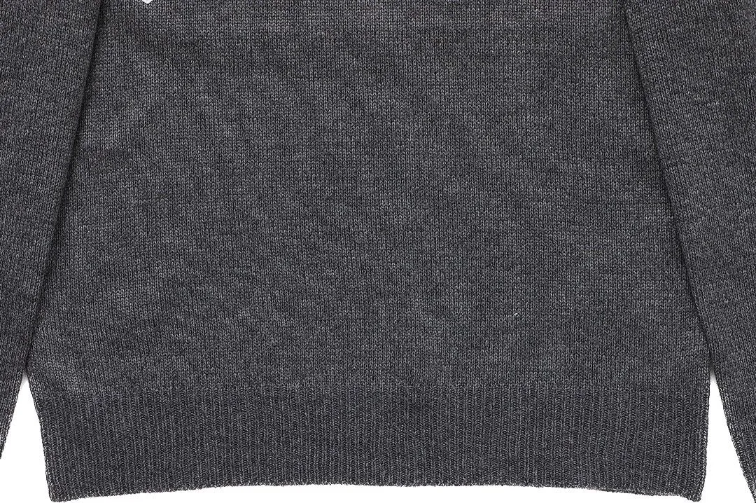 【GIVENCHY   公式旗艦店】ジバンシー  セーター好評に付き再入荷！ 241031