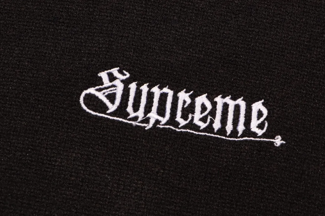 【supreme 公式旗艦店】セーター好評に付き再入荷！ 241030