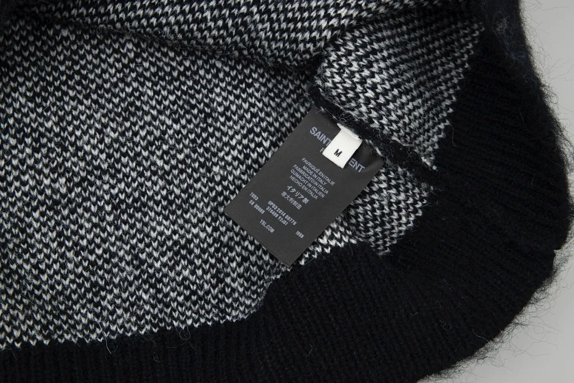 【YSL SAINT LAURENT   公式旗艦店】サンローラン   セーター好評に付き再入荷！ 241116