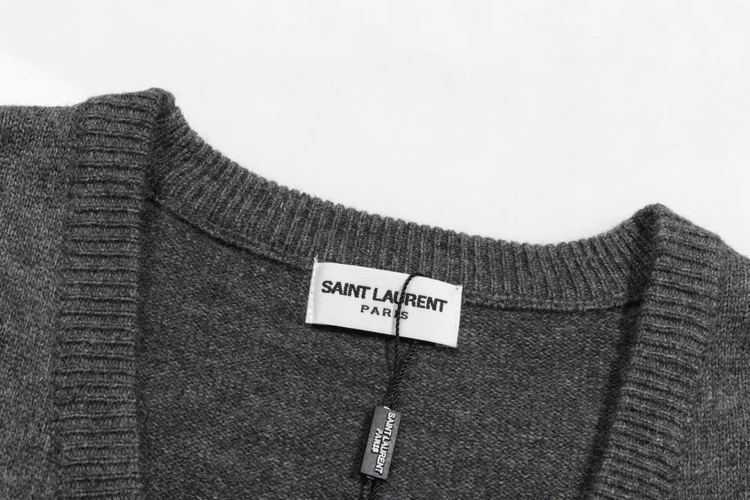 【YSL SAINT LAURENT   公式旗艦店】サンローラン   セーター好評に付き再入荷！ 241116