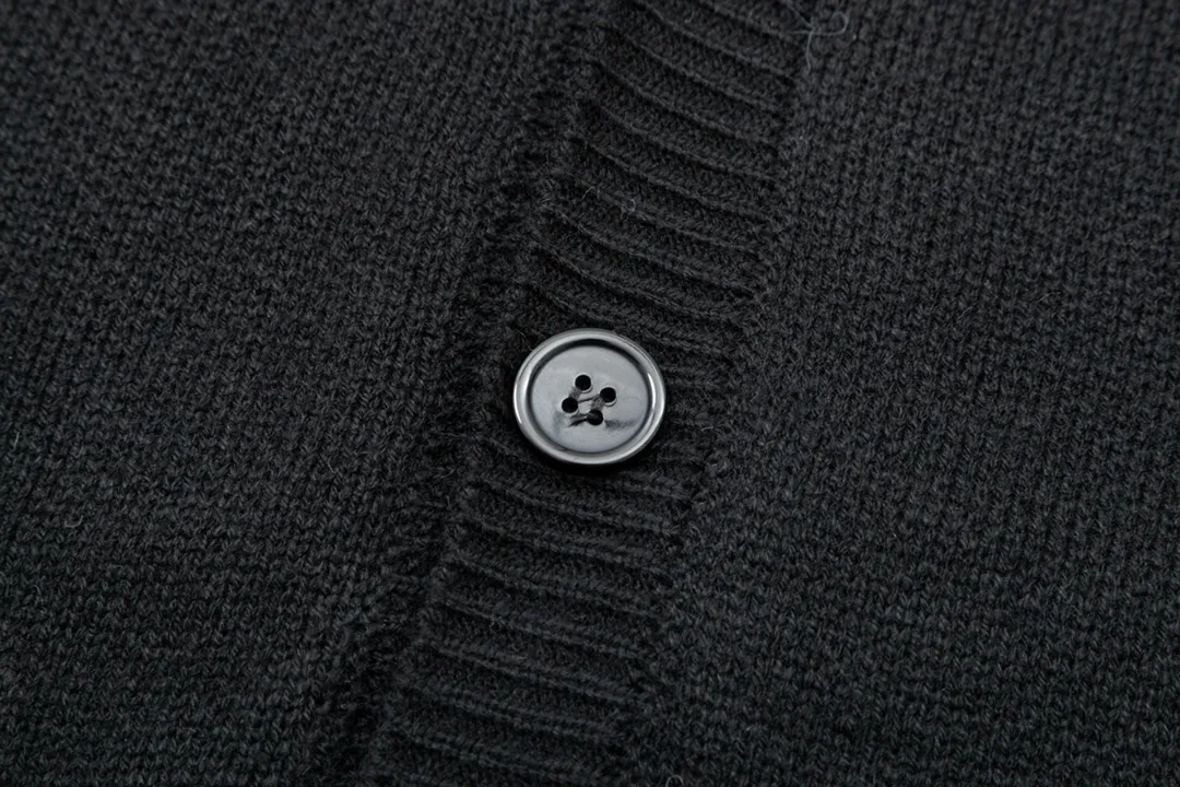 【ARCTERYX 公式旗艦店】アークテリクス  セーター好評に付き再入荷！ 241123