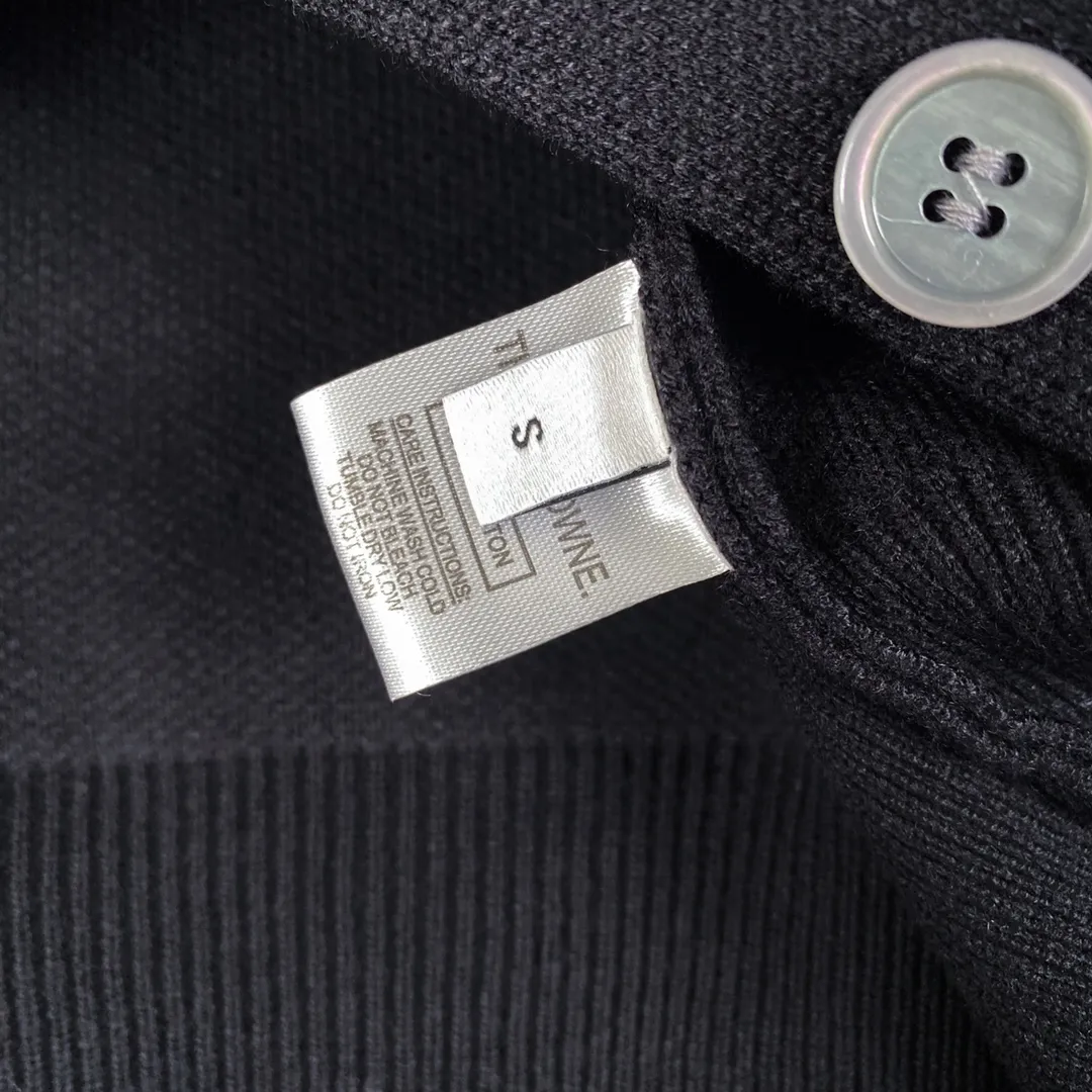 【ThomBrowne   公式旗艦店】トムブラウン  セーター   ご好評に付き再入荷！241230