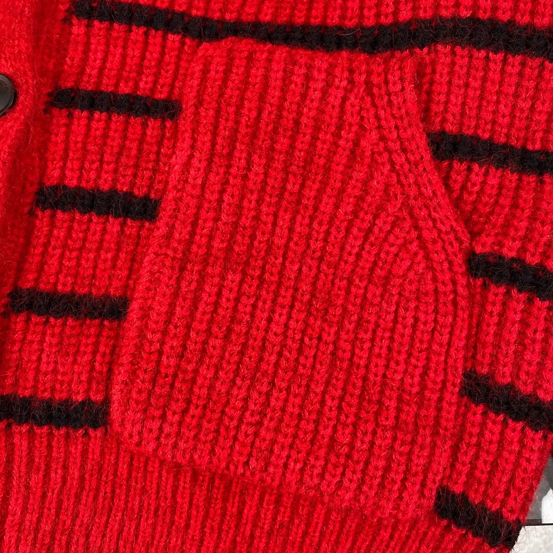 【ThomBrowne   公式旗艦店】トムブラウン  セーター   ご好評に付き再入荷！241230