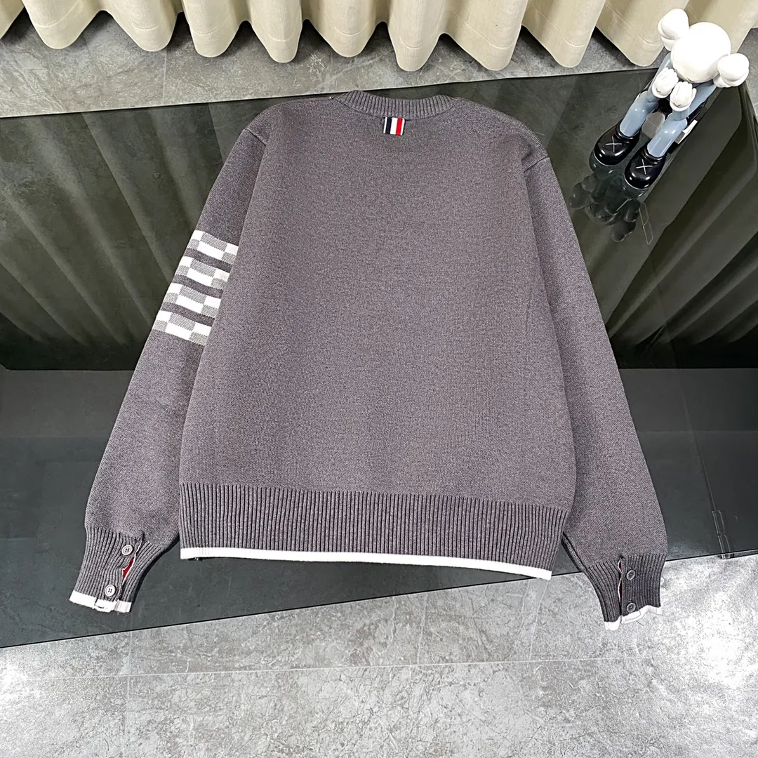 【ThomBrowne   公式旗艦店】トムブラウン セーター   ご好評に付き再入荷！241230