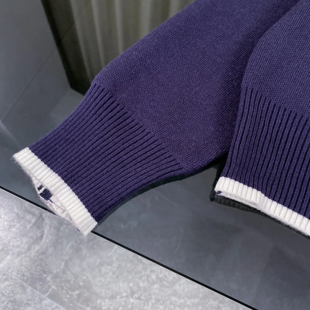 【ThomBrowne   公式旗艦店】トムブラウン セーター   ご好評に付き再入荷！241230