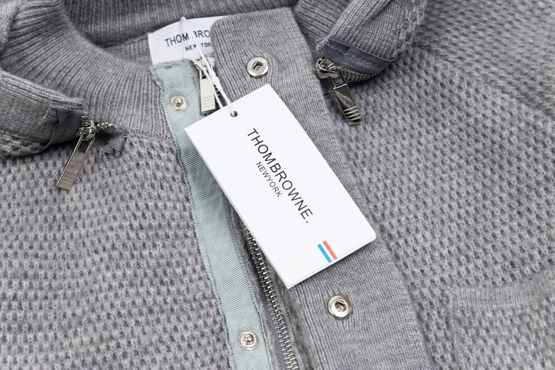 【ThomBrowne   公式旗艦店】トムブラウン セーター   ご好評に付き再入荷！241230