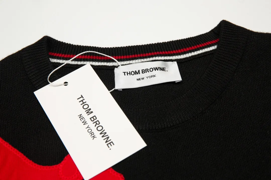 【ThomBrowne  公式旗艦店】トムブラウン  セーター  ご好評に付き再入荷！241230