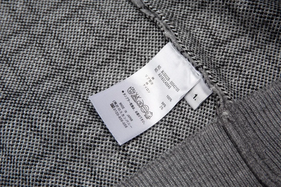【ThomBrowne  公式旗艦店】トムブラウン  セーター  ご好評に付き再入荷！241230