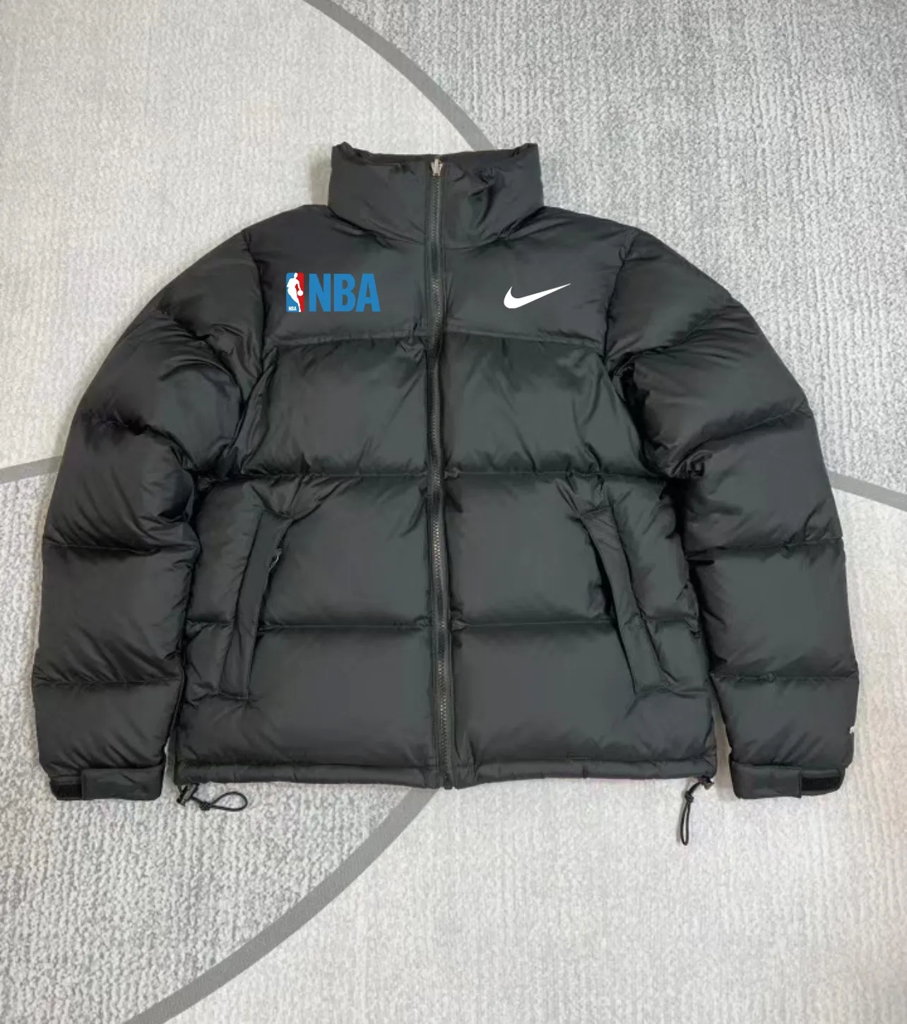 【NIKE  公式旗艦店】ナイキ ダウンジャケット ご好評に付き再入荷！ 241225