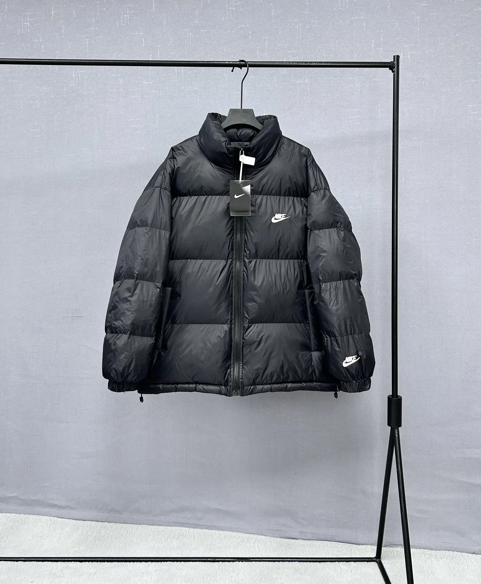 【NIKE  公式旗艦店】ナイキ ダウンジャケット ご好評に付き再入荷！ 241225