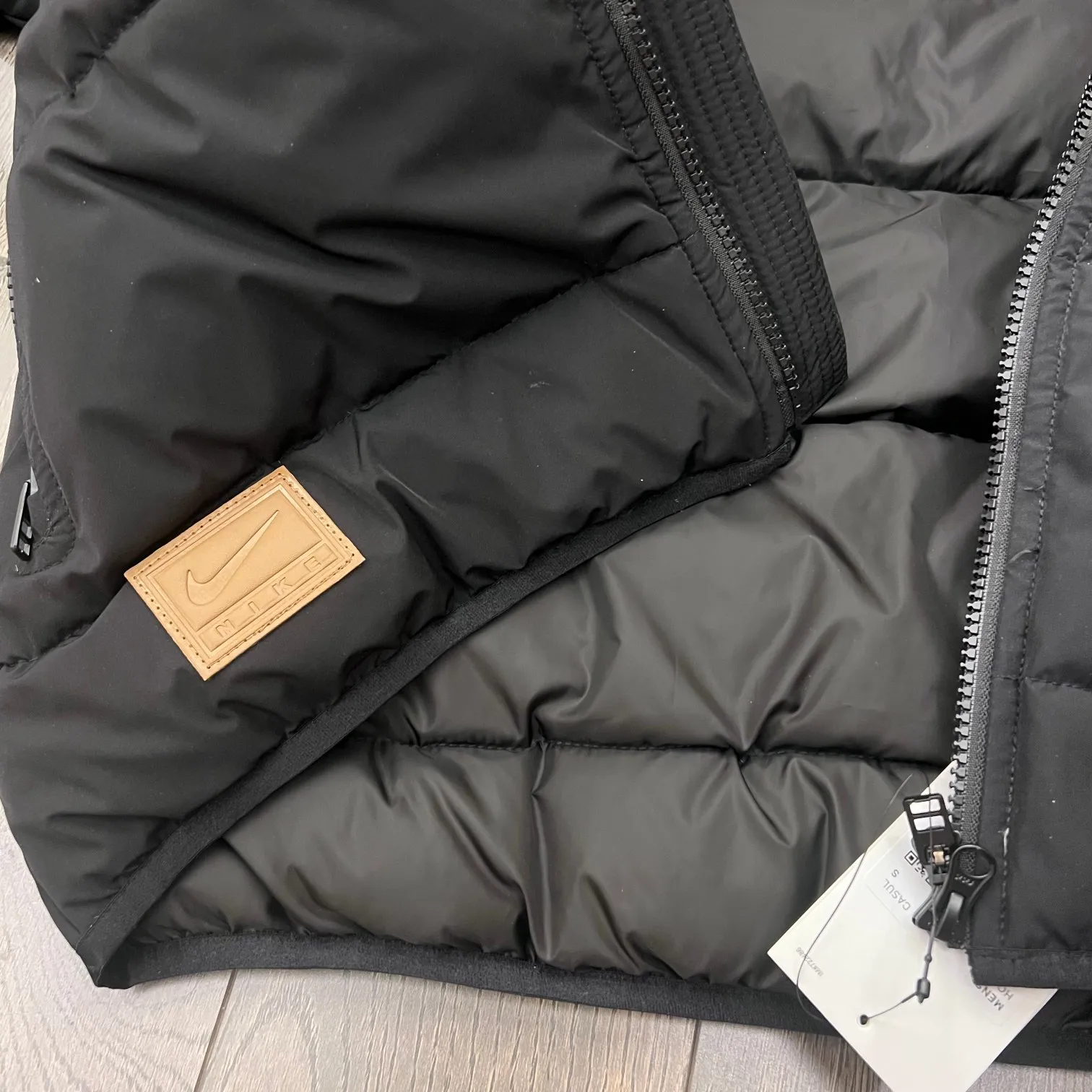 【NIKE  公式旗艦店】ナイキ  ダウンジャケット ご好評に付き再入荷！ 241214