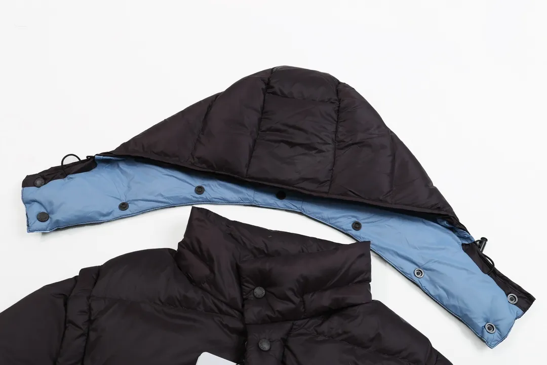 【MONCLER 公式旗艦店】モンクレール  ダウンジャケット好評に付き再入荷！ 241224