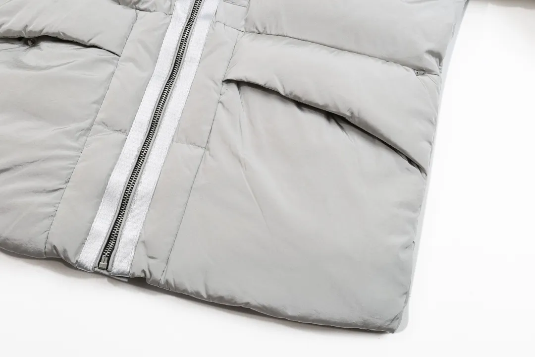 【MONCLER 公式旗艦店】モンクレール  ダウンジャケット好評に付き再入荷！ 241224