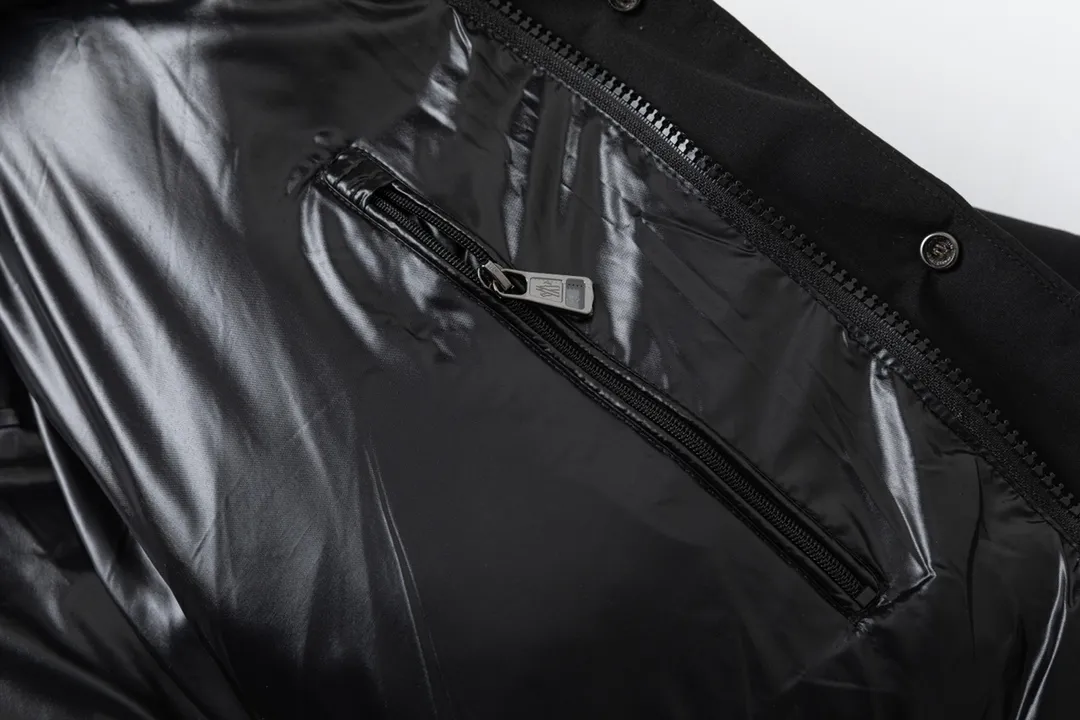 【MONCLER 公式旗艦店】モンクレール  ダウンジャケット好評に付き再入荷！ 241206