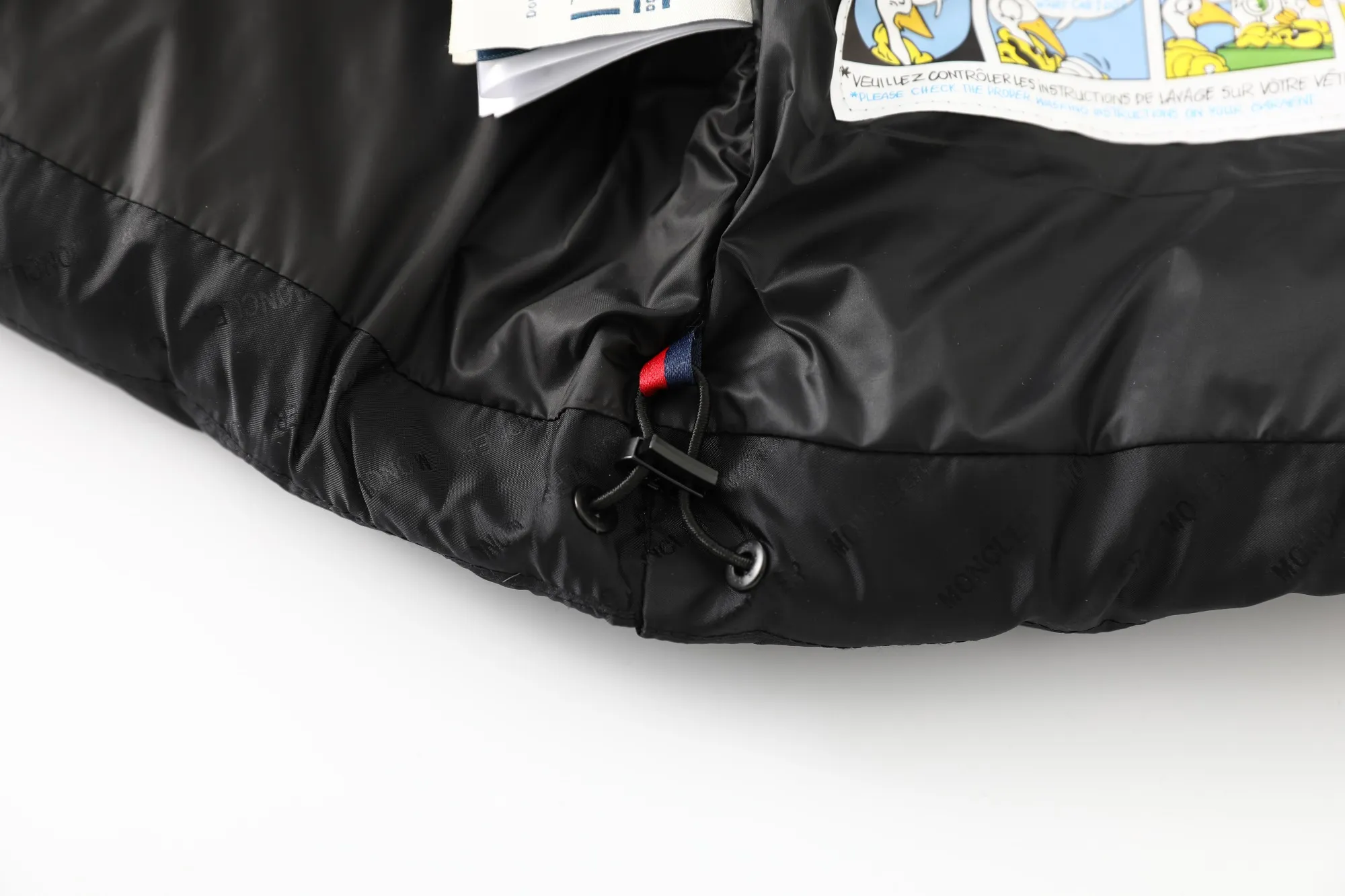 【MONCLER 公式旗艦店】モンクレール  ダウンジャケット好評に付き再入荷！ 241206