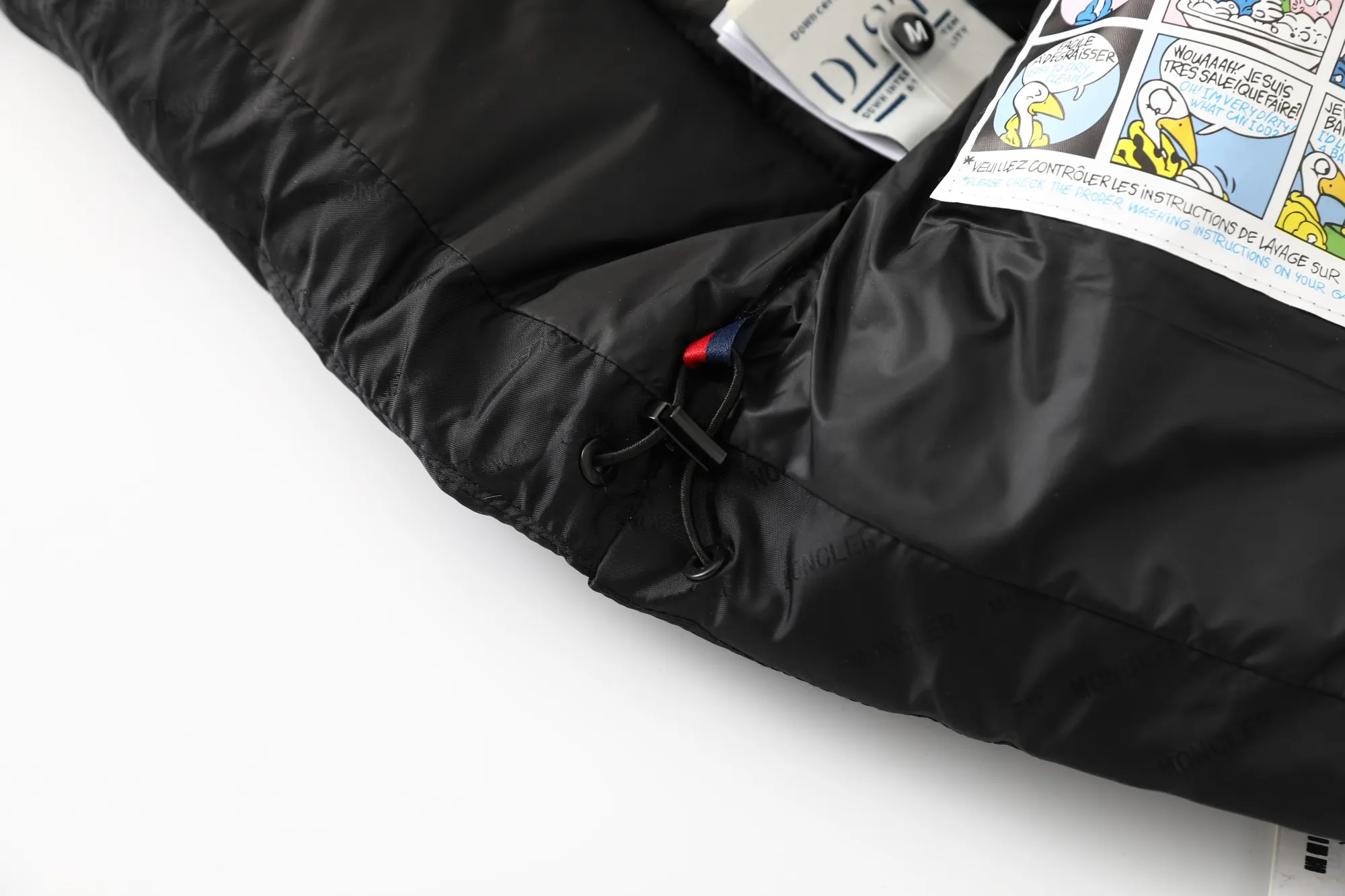 【MONCLER 公式旗艦店】モンクレール  ダウンジャケット好評に付き再入荷！ 241206